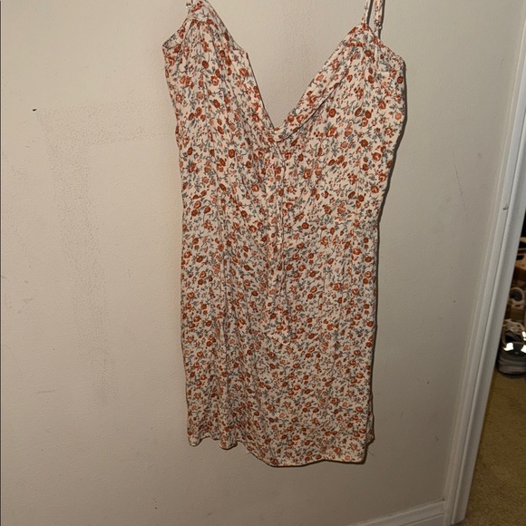 Reformation floral mini dress - Picture 2 of 6